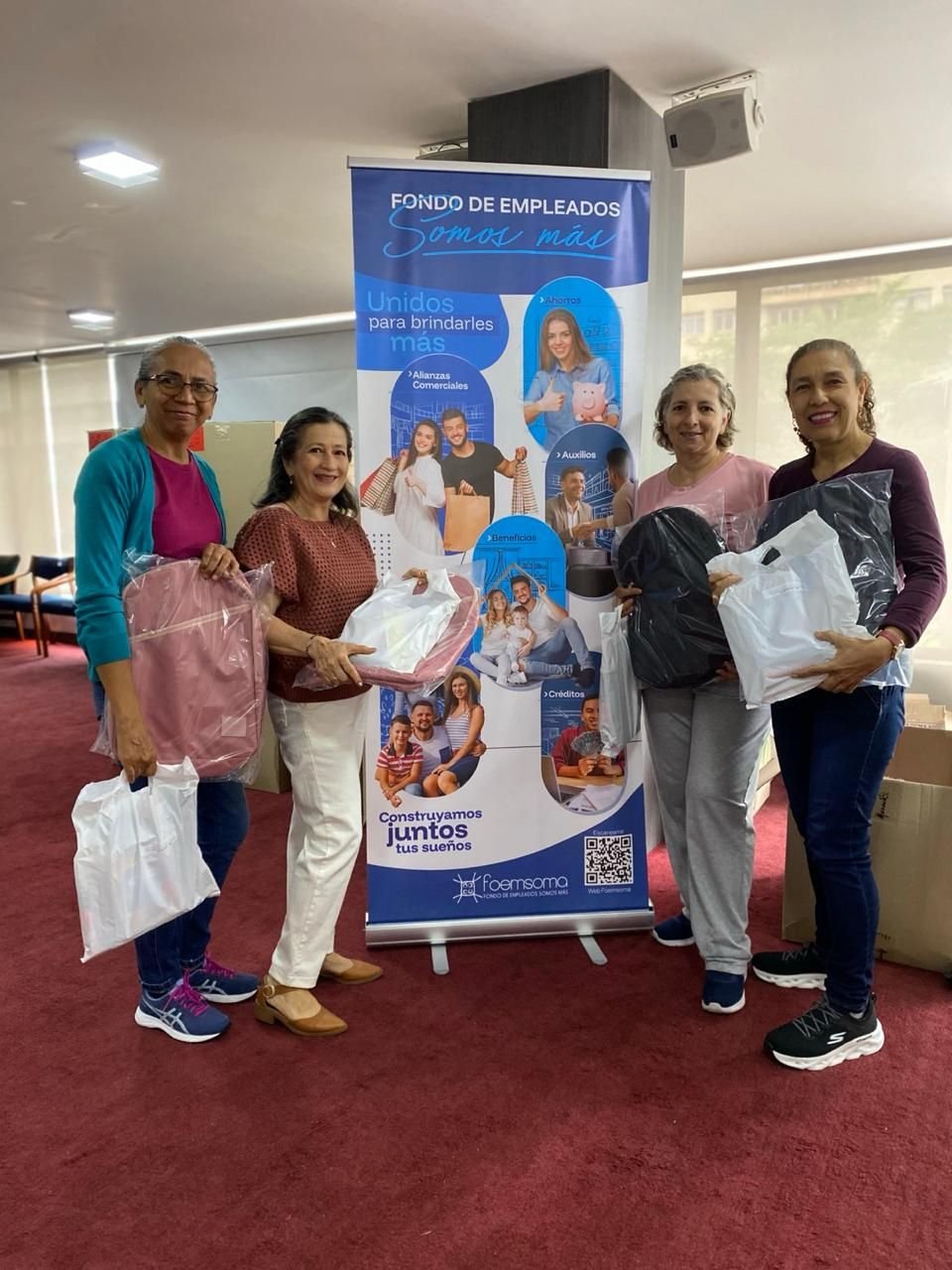 Entrag kit escolar foemsoma 2025